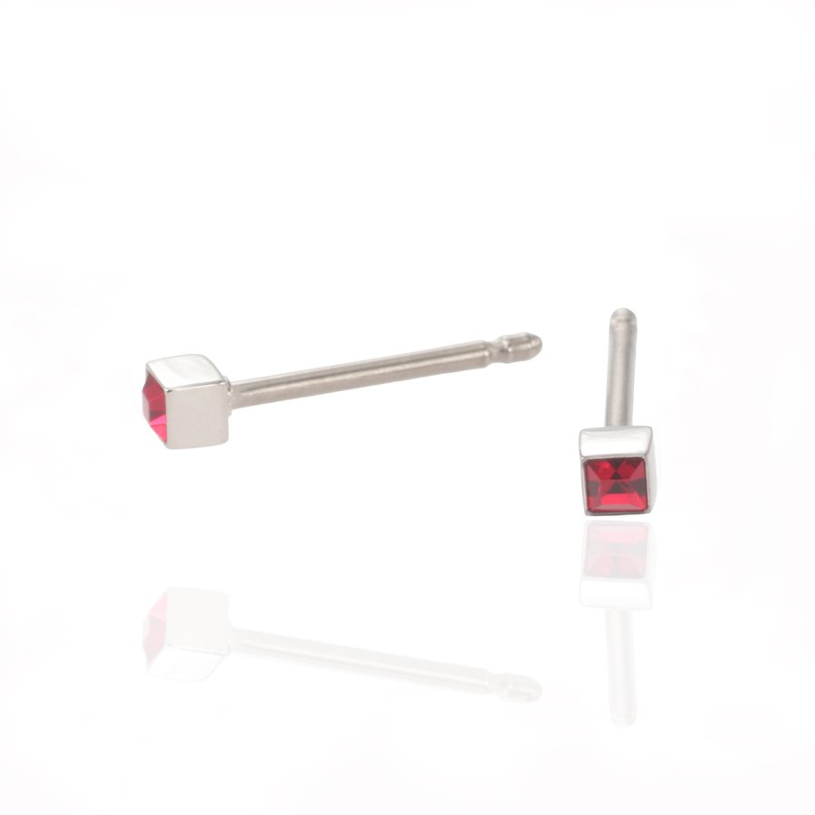 セカンドピアス 軸太 1.0mm シャム 1月【コンビニ決済OK】オススメ 純チタン ロングポスト 11mm 2×2スクエア スワロフスキー MEDICAL HANAJYUTSU