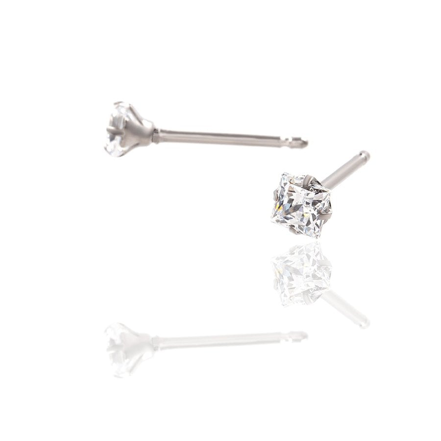セカンドピアス スクエアホワイト 4×4mm【コンビニ決済OK】 オススメ 純チタン 軸太 1.0mm ロングポスト 11mm プリンセスカット MEDICAL HANAJYUTSU